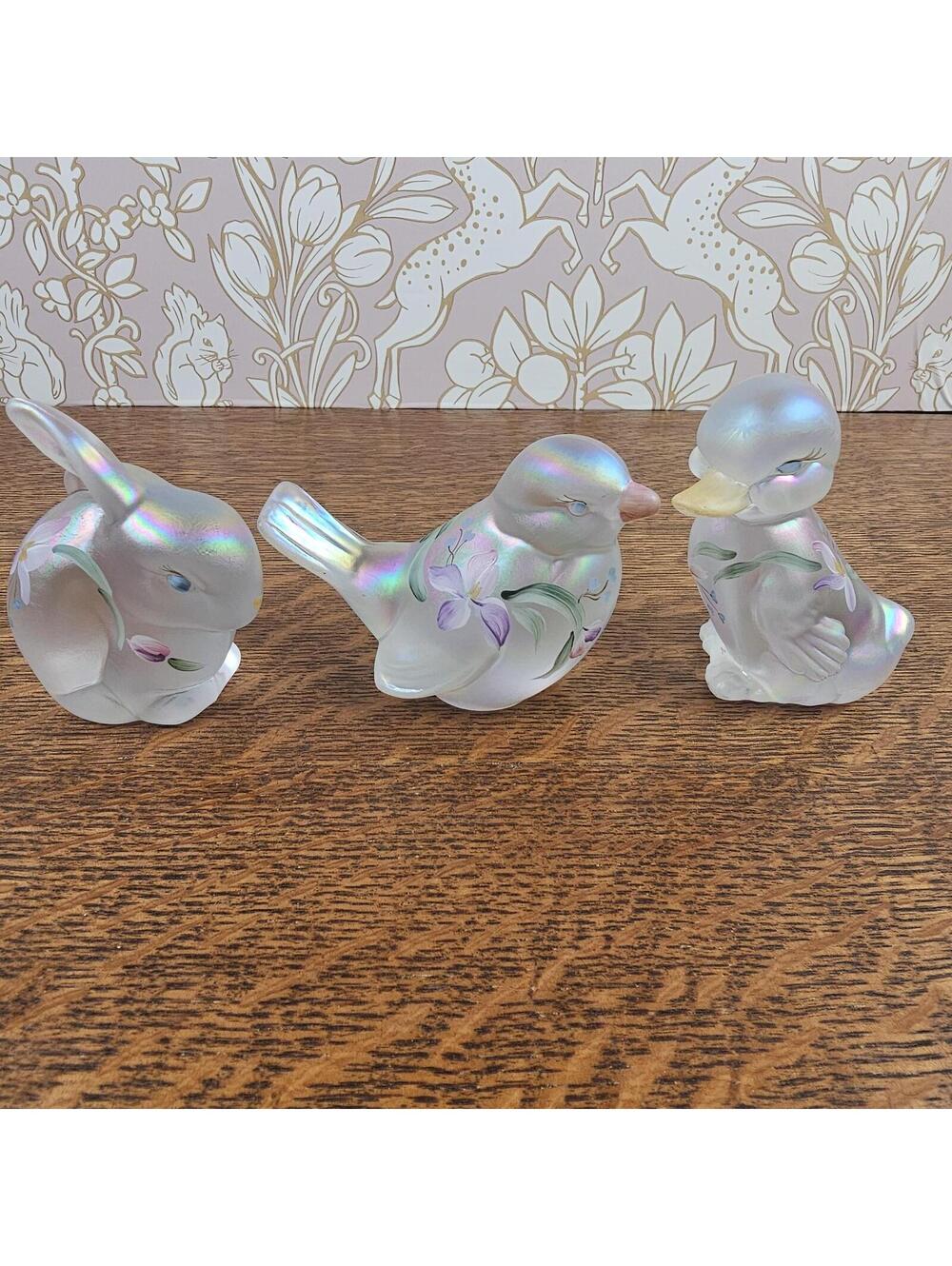 Fenton Hand Painted Animal Figurine Set by D. Robinson - Picture 6 of 15